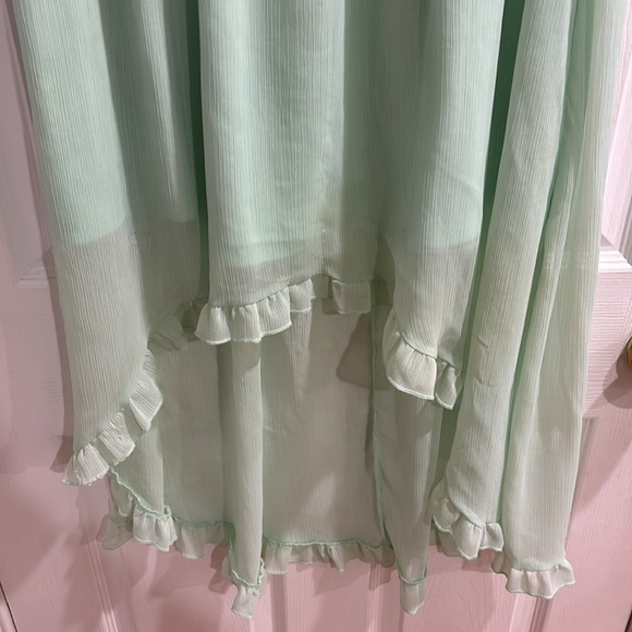 Light green skirt with mermaid cut- No Boundaries XL (15-17) - Picture 2 of 5